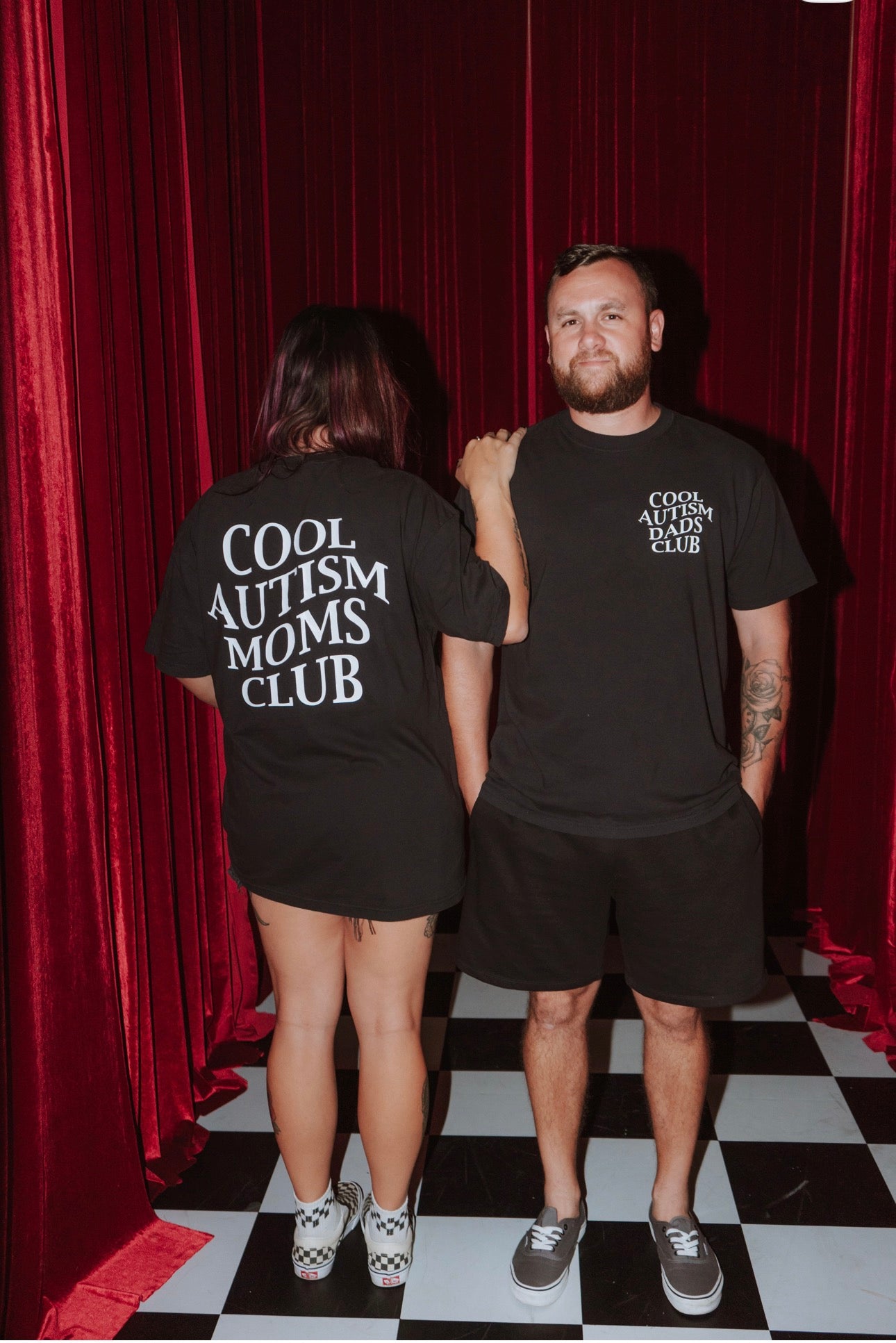 Unisex "Cool Autism Moms Club" T-Shirt